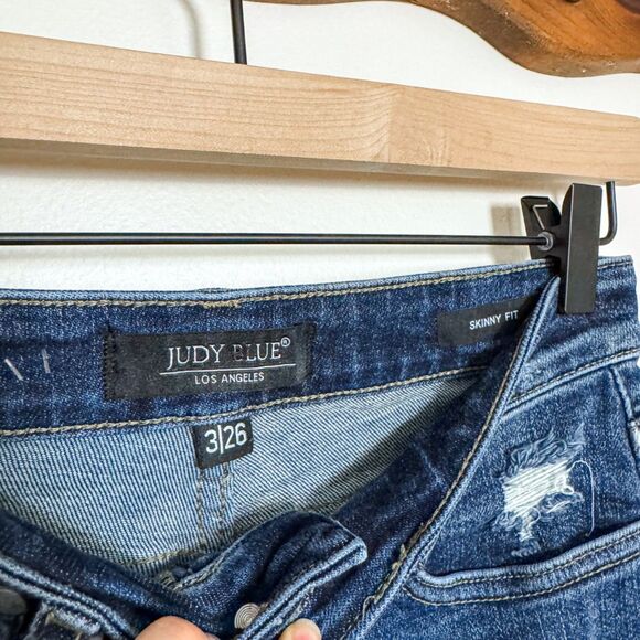 Judy Blue High Waisted Dark Wash Skinny Fit Denim Distressed Jeans - Picture 2 of 5